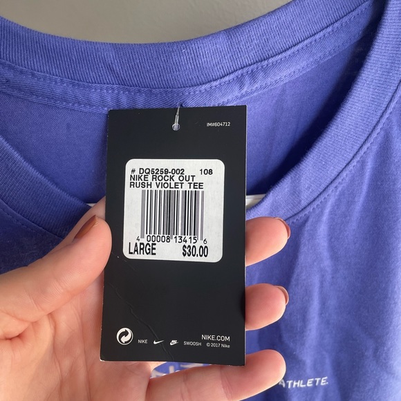 Men’s Purple Nike Graphic Tee - Picture 5 of 5